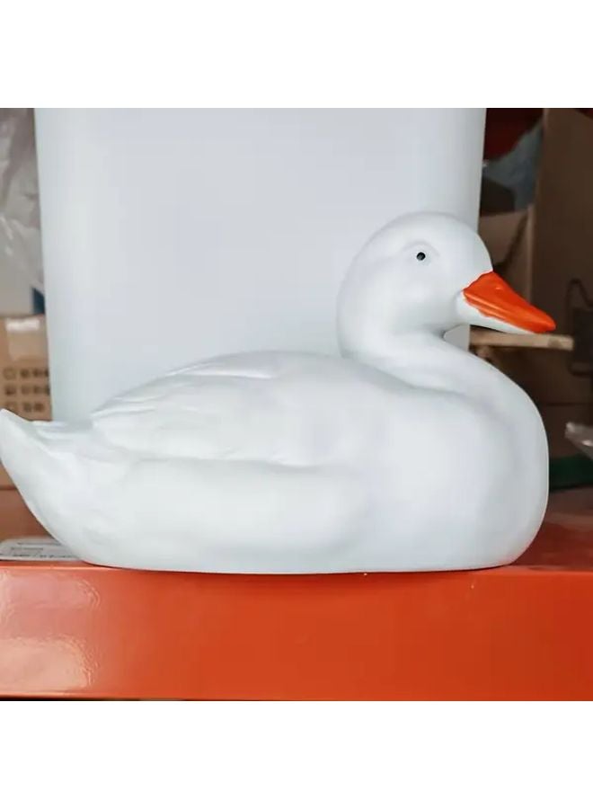 حامل علبة المناديل على شكل بطة لطيفة من الراتنج باللون الأبيض مع فم برتقالي لتزيين المنزل - Image 5